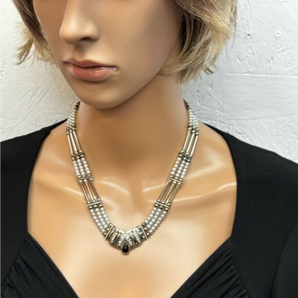 Vintage multi strand  faux pearl necklace - Picture 2 of 8